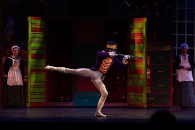 Rowan Lindamood — Classical dancer, Belfast, United States
