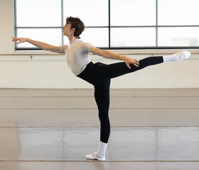 Rowan Lindamood — Classical dancer, Belfast, United States