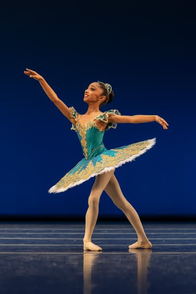 Zoe Wijemanne — Classical dancer, Australia