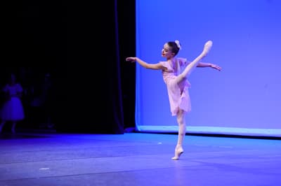 Dariia Bihus — Classical dancer, Canada