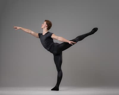 Sebastian Bondar — Classical dancer, United States