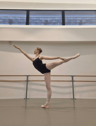 Marie Ducrest — Classical dancer