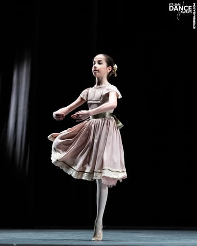 Flaminia Ricci — Classical dancer
