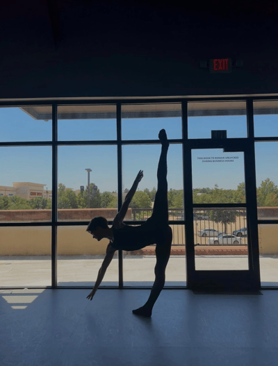 Samson Arthur — Contemporary dancer