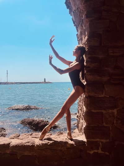 Mila Bejannin — Classical dancer, France