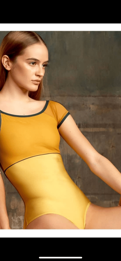 Eva Stokic — Classical dancer