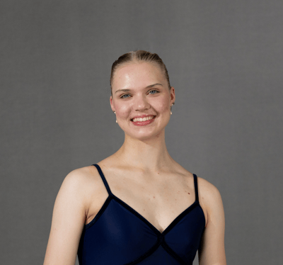 Elina Hyytinen — dancer