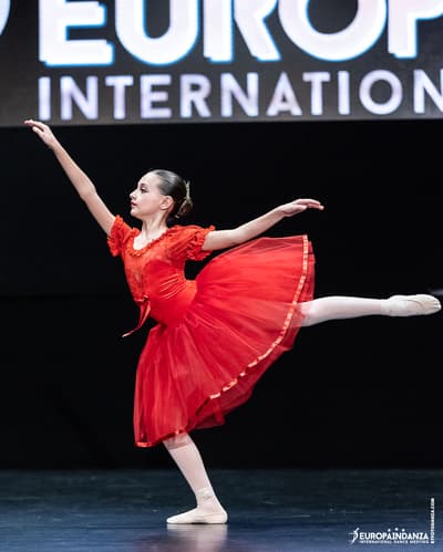 Dea Savini — Classical dancer, Italy