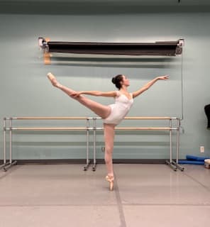 Aiva Berrigan — Classical dancer, United States