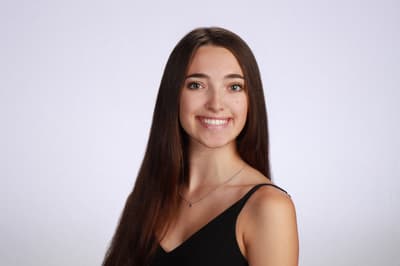 Aiva Berrigan — Classical dancer, United States