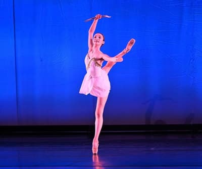 Aiva Berrigan — Classical dancer, United States