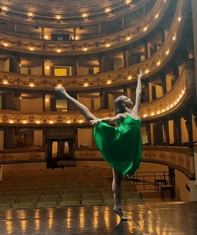 Maria Elena Stoicescu — Classical dancer, Romania