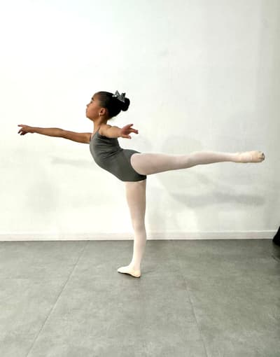 Carter Winston — Classical dancer, Colombia