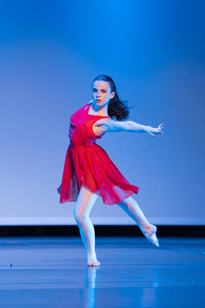 Jade Loisel — Classical dancer, France