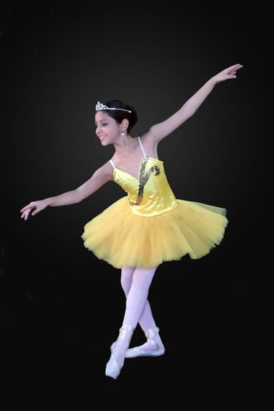 CANDELARIA ALDERETE — Classical dancer, Salta, Argentina