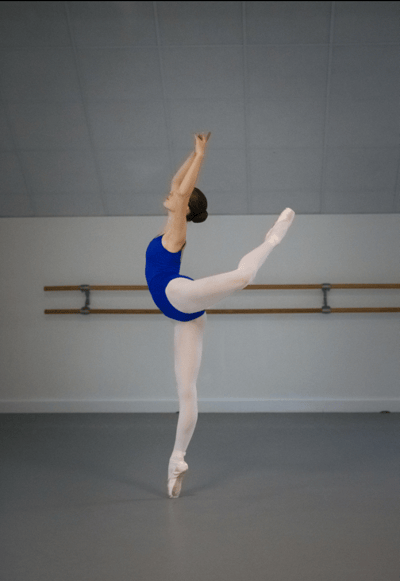 Lou Barillet — Classical dancer, France