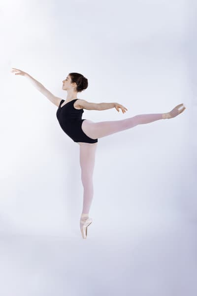Alina Vinokur — Classical dancer, Westport, United States