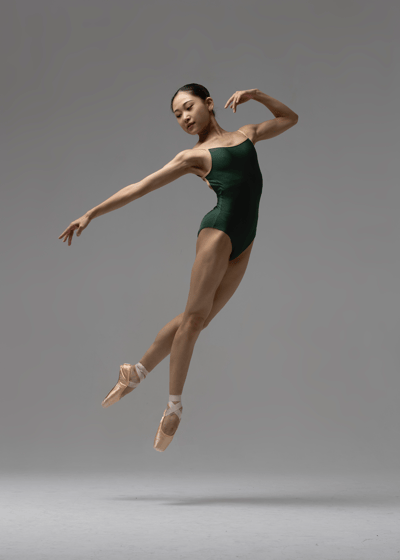 Sato Omura — Classical dancer