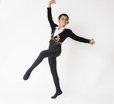 Fausto Emmanuel Mendoza Cortes — Classical dancer, Paraguay