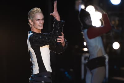 Simone Agró — Classical dancer
