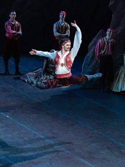 Simone Agró — Classical dancer