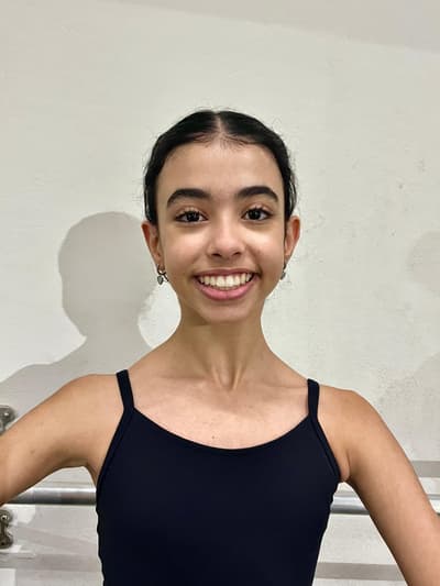 Beatriz Handan de Oliveira — dancer, Brazil