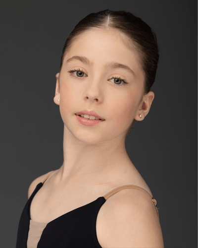 Manon Godet — Classical dancer, Menlo Park, United States