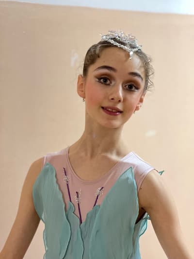 Maya Sivets — Classical dancer, Belarus