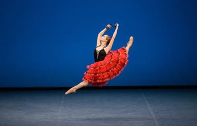 ANASTASIYA YARMASH — Classical dancer, Belarus