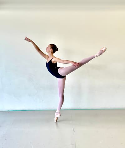 Stella Stephenson — Classical dancer, Dallas, United States