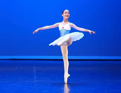 Loane Mahieu — Classical dancer, Belgium