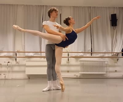 Beatrice Carmans — Classical dancer
