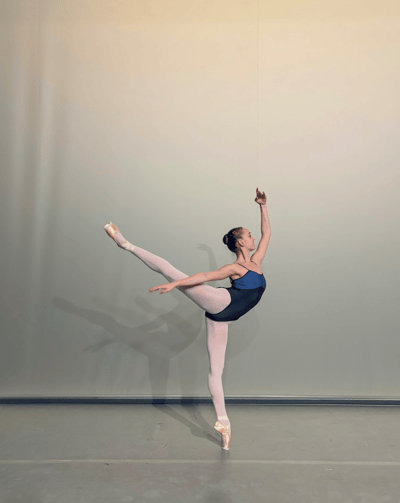 Beatrice Carmans — Classical dancer
