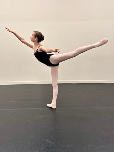 Relinda Kozol — Classical dancer, Canada