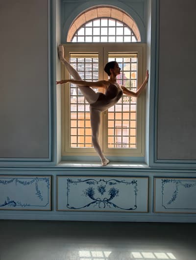 Mariana Cardinali — Classical dancer, Portugal