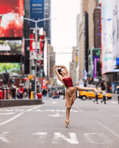 Natalie Simmons — Classical dancer, Canada
