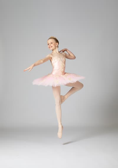Olivia Lowry — Classical dancer, Australia