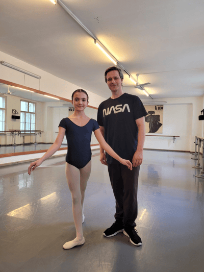 Teodora Vladichevska — Classical dancer