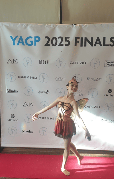 Teodora Vladichevska — Classical dancer