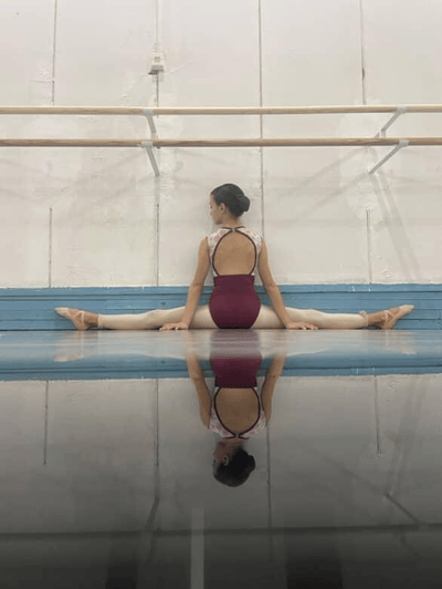 Teodora Vladichevska — Classical dancer