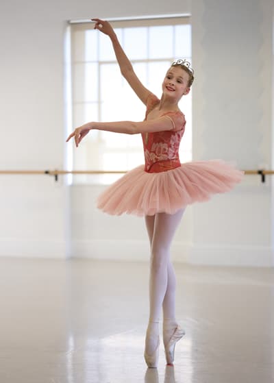 Isla Duncan — Classical dancer, Australia