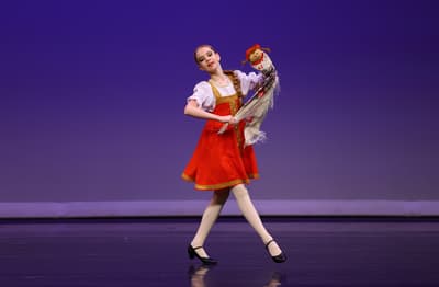 Sasha Ellis — Classical dancer, United States