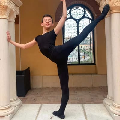 Asier Bautista Ayora — Contemporary dancer, Spain