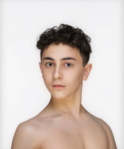 Max Berg — Classical dancer, Las Vegas