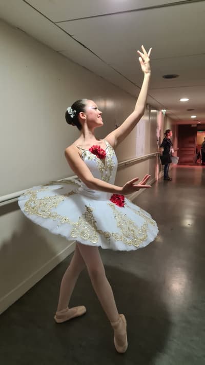 Juliette Agabriel Bernal — Classical dancer, France