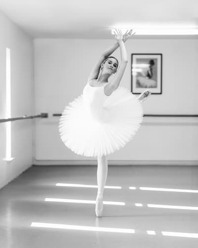 Amelie Askew — Classical dancer, United Kingdom