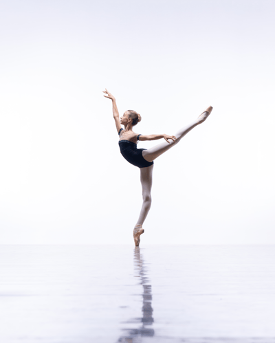 Nina Ros — Classical dancer, Switzerland