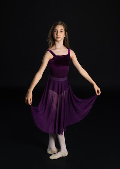 Nina Ros — Classical dancer, Switzerland