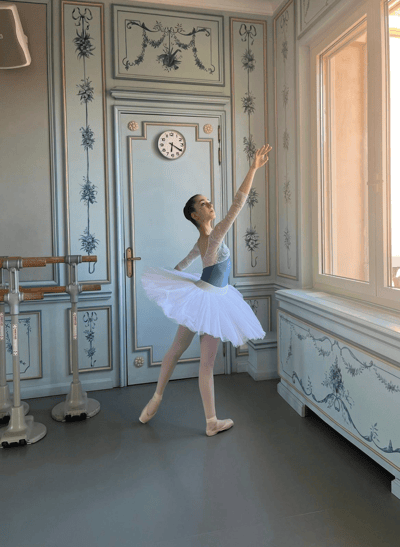 sofia bernardi — Classical dancer, Italy