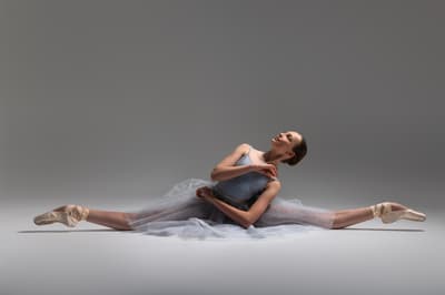 Elin Burgess — Classical dancer, Australia